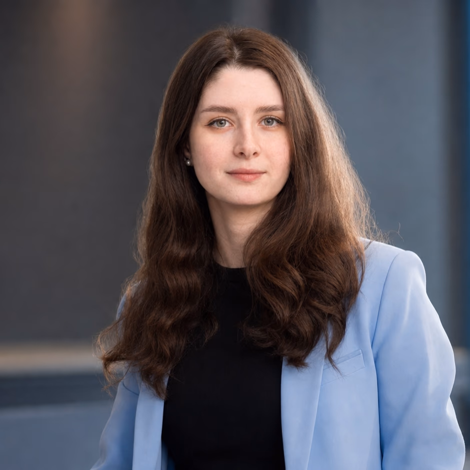 Юлия Томилина