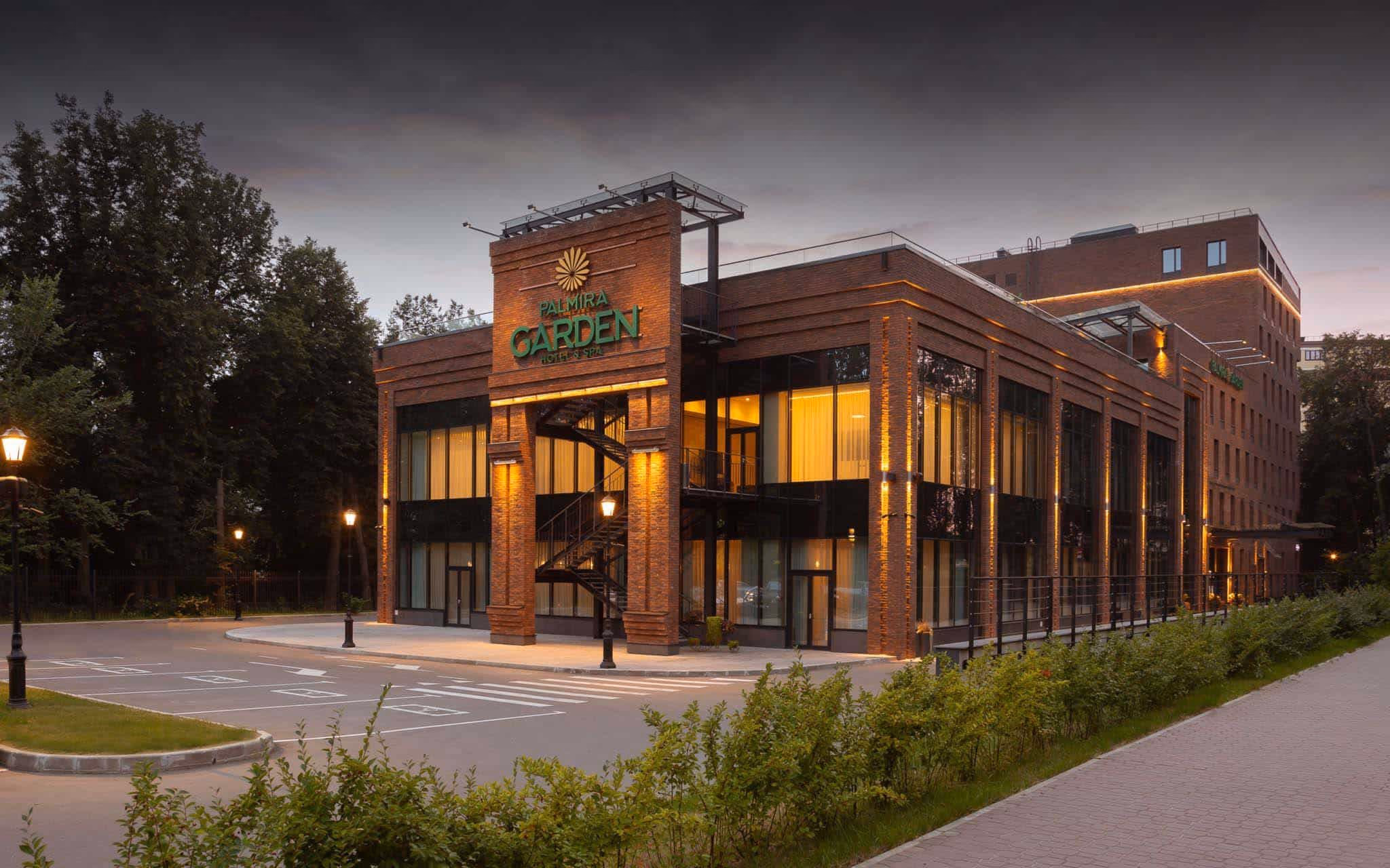 На фото отель Palmira Garden Hotel & SPA