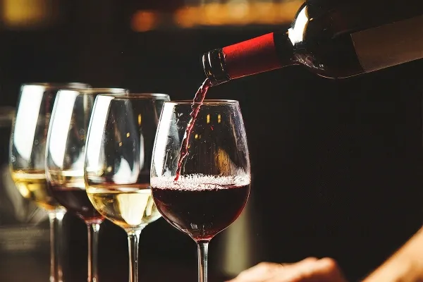 Wine Spectator отметил винные карты 21 российского ресторана