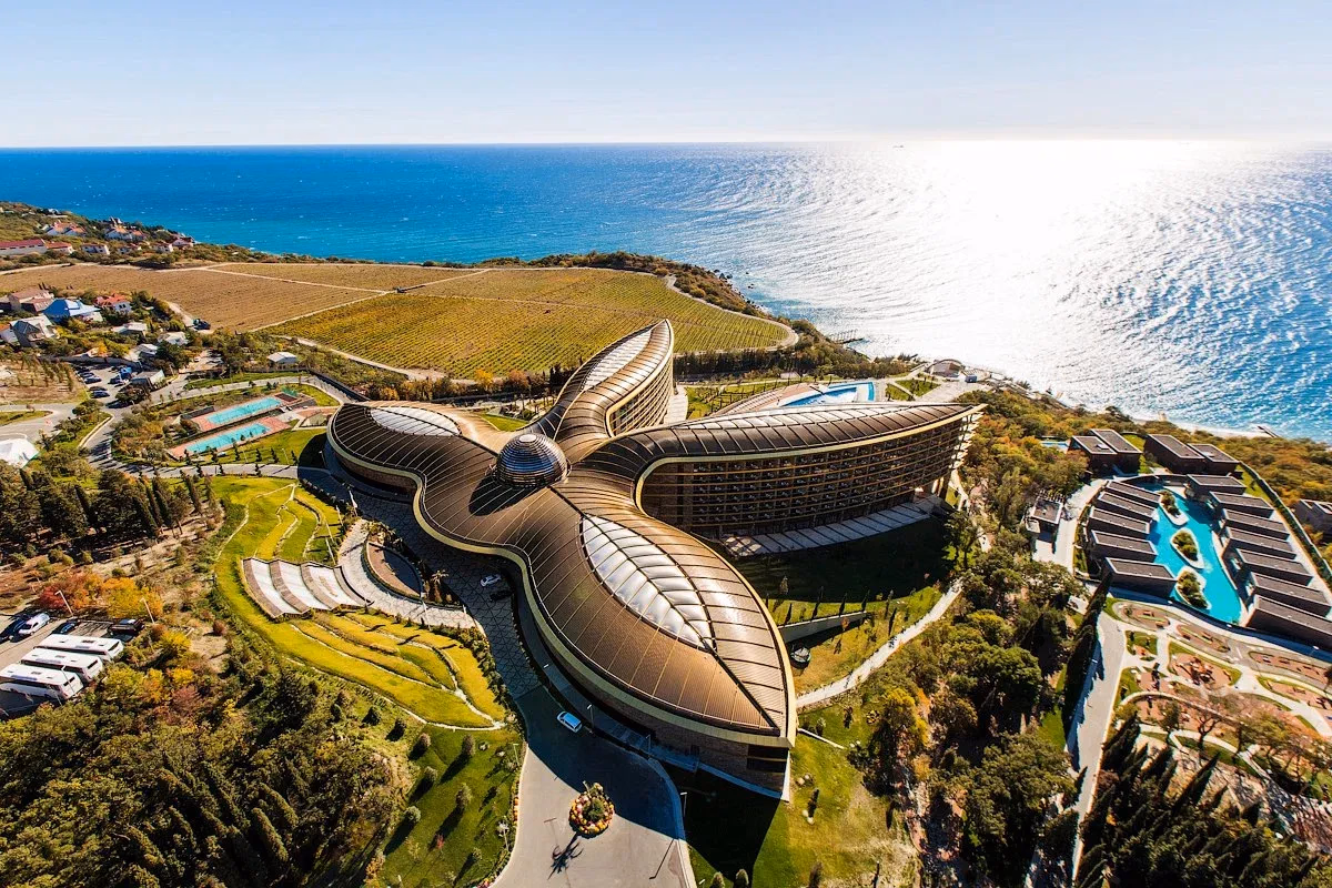 На фото отель Mriya Resort & SPA 5*