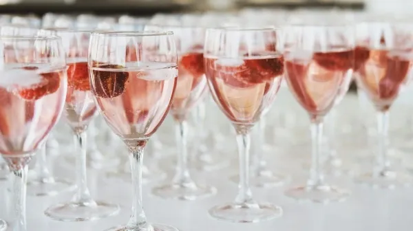 Top100Wines назвал лучшие розе России
